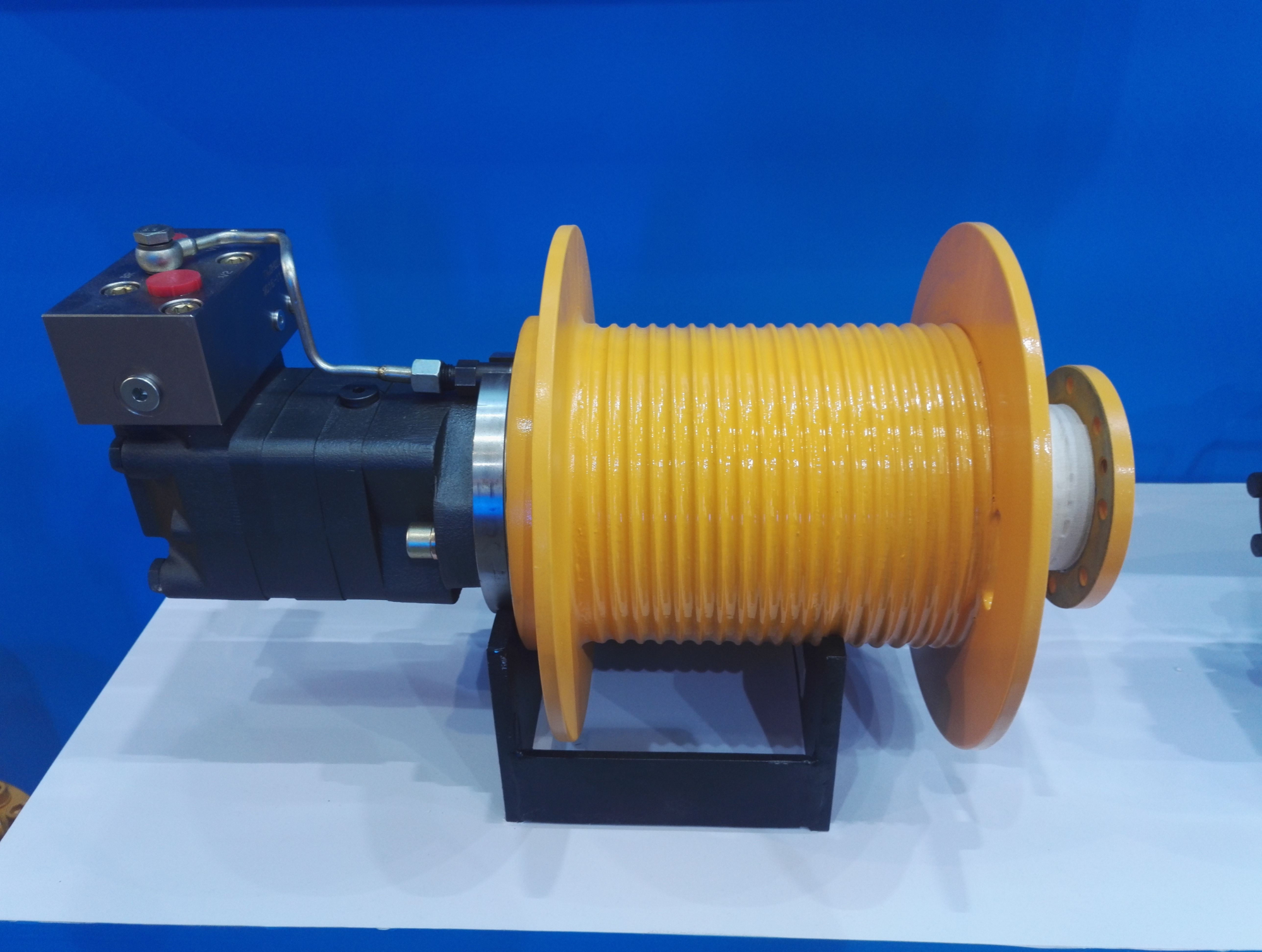 2~6吨随车起重机液压绞车 | 泰安市志和机械有限公司