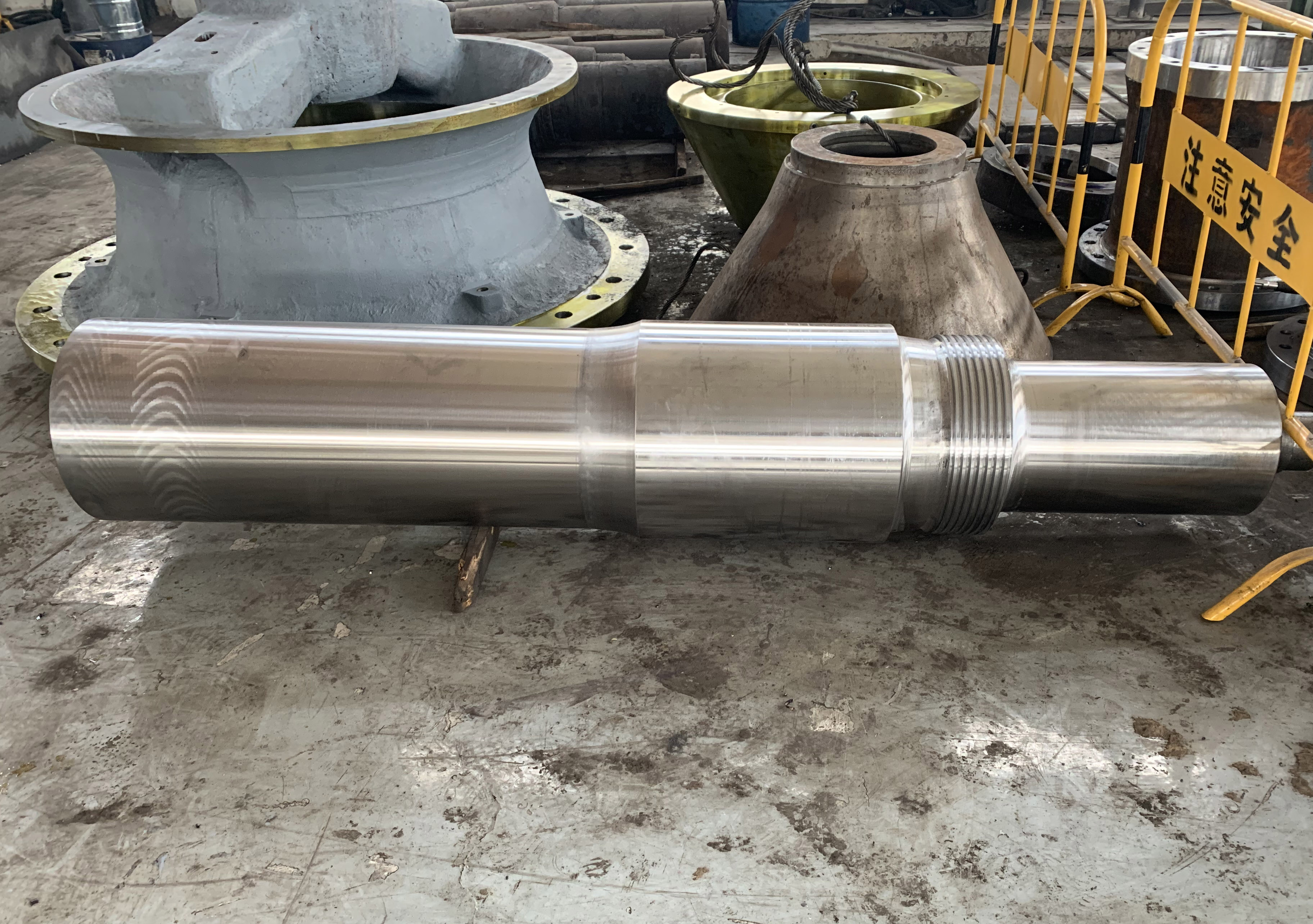 gp圆锥破碎机主轴